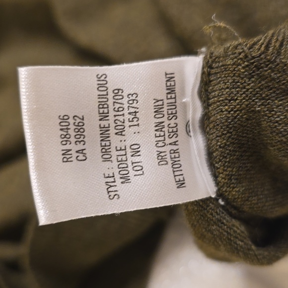 Theory Olive Women's Crewneck Sweater - Picture 13 of 14